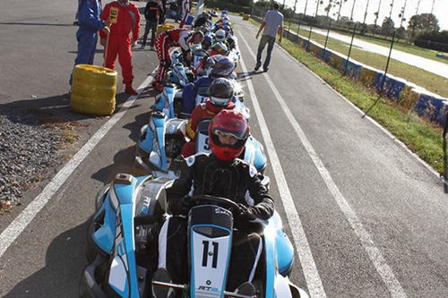 location de karting en groupe à Epernay